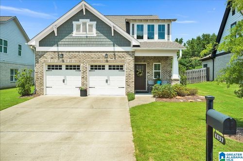 1437 Woodridge Pl, GARDENDALE, AL, 35071-1150 | Card Image
