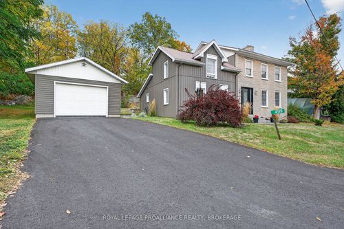 4519 Portland Ave, Sydenham, ON, K0H2T0 | Card Image