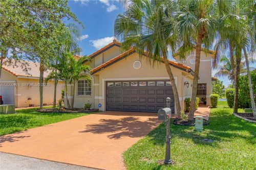 17676 Sw 6th Ct, Pembroke Pines, FL, 33029-4024 | Card Image