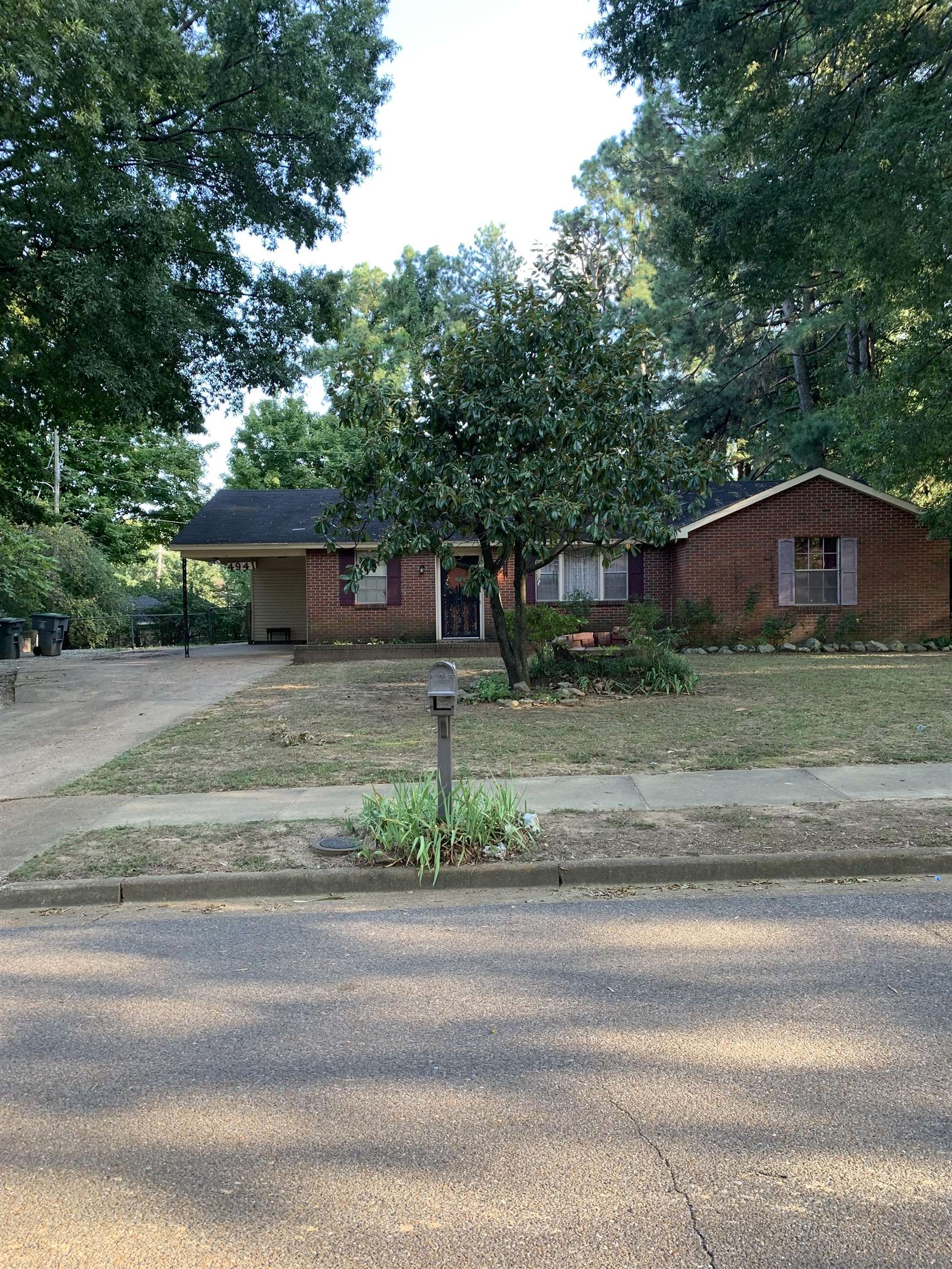 Cromwell Ave, Memphis, TN 38118
