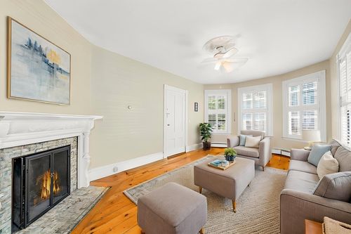 1-146 North St, Salem, MA, 01970-2555 | Card Image