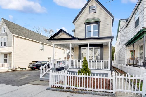 30 Kendall Ave, Sleepy Hollow, NY, 10591-2211 | Card Image