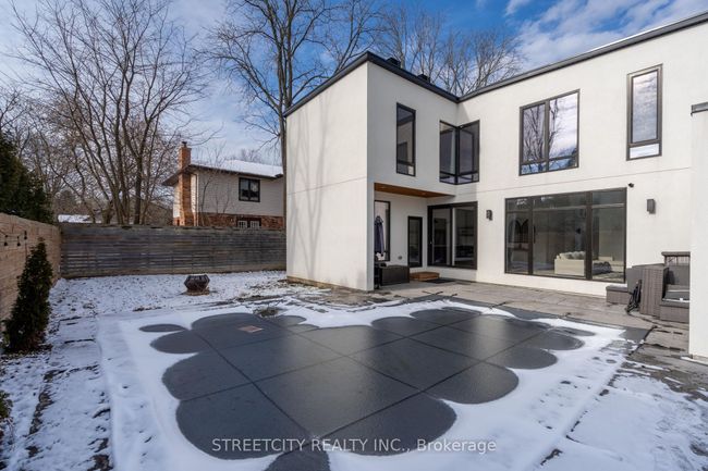 1468 Byron Baseline Rd, House other with 4 bedrooms, 4 bathrooms and 8 parking in London ON | Image 23