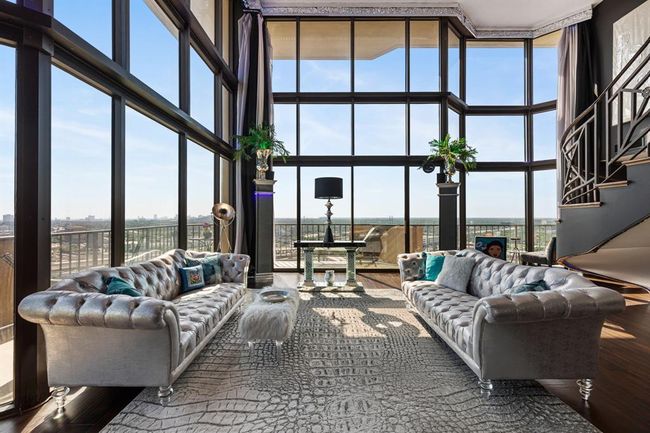 APT-2404 - 3350 Mccue Rd, Condo with 3 bedrooms, 3 bathrooms and 2 parking in Houston TX | Image 7