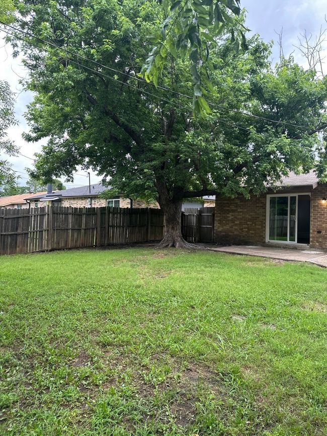 1014 Tulip Trl, House other with 3 bedrooms, 2 bathrooms and null parking in Mesquite TX | Image 18