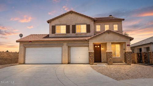 2324 E Newgrove Street, Lancaster, CA, 93535 | Card Image