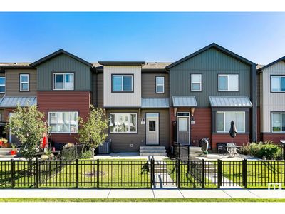 16903 68 St Nw, Townhouse with 2 bedrooms, 3 bathrooms and null parking in Edmonton AB | Image 1