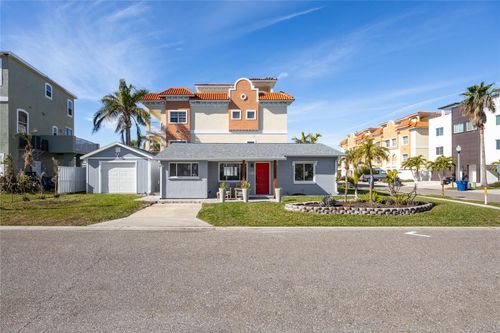 189 175th Avenue E, REDINGTON SHORES, FL, 33708 | Card Image