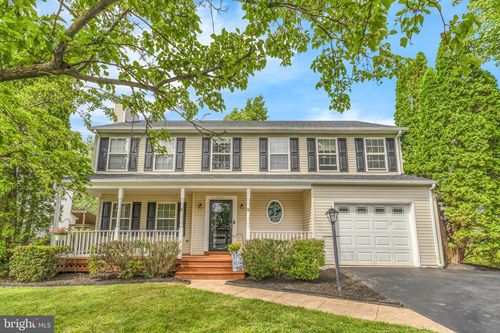 6114 Oust Ln, WOODBRIDGE, VA, 22193-3977 | Card Image