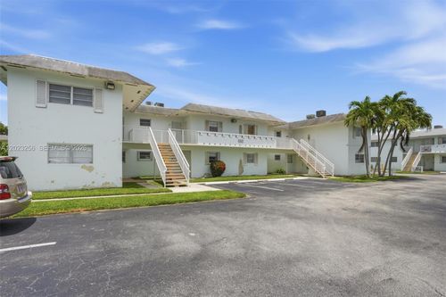h121-7680 Sw 82nd St, Miami, FL, 33143-7486 | Card Image