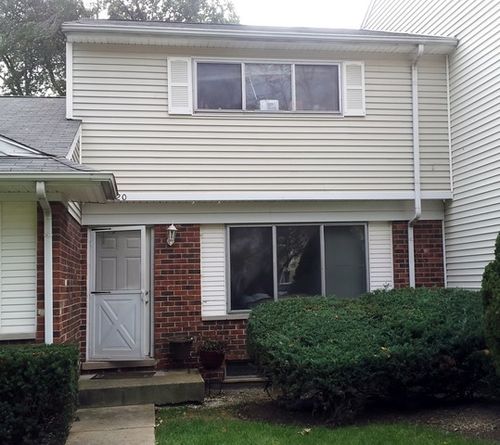 120 Beaconridge Dr, Bolingbrook, IL, 60440-2951 | Card Image