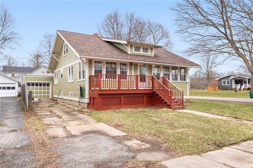 42 Fair St, Nunda, NY, 14517-9433 | Card Image