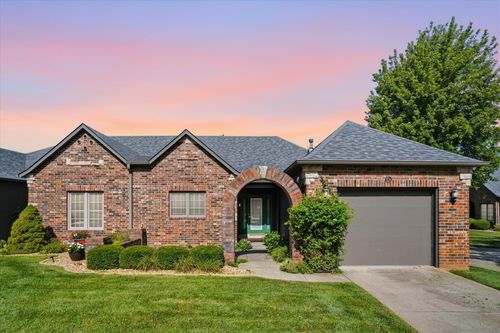 unit-10b-1750 W Bennett St, Springfield, MO, 65807-1214 | Card Image
