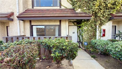 unit-2-9525 Sylmar Ave, Panorama City, CA, 91402-6987 | Card Image
