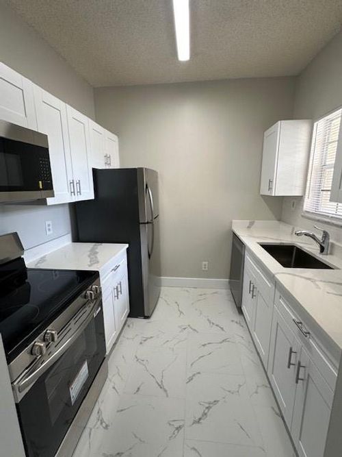 apt-c-860 Cypress Park Way, Deerfield Beach, FL, 33064-5081 | Card Image