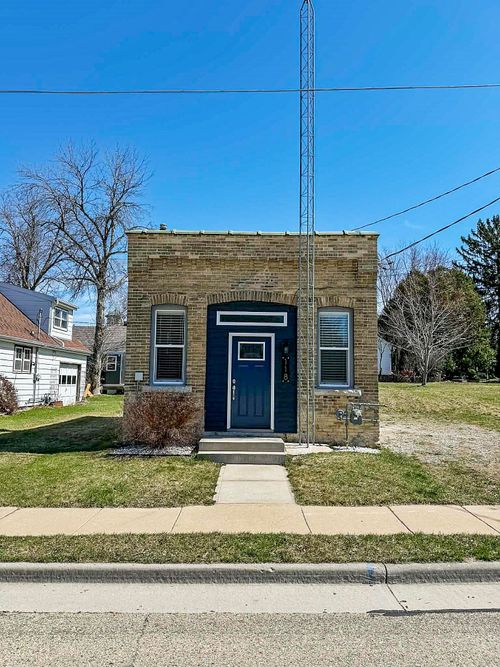 118 Makenick Street, FOX LAKE, WI, 53933 | Card Image