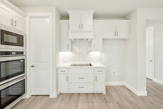 4601 Nomad Dr, House other with 4 bedrooms, 4 bathrooms and null parking in Midlothian TX | Image 9