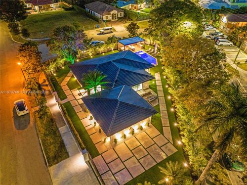 2100 Sw 9th Ave, Miami, FL, 33129-1801 | Card Image