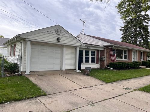 556 Crestwood Dr, Des Plaines, IL, 60016-3105 | Card Image