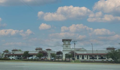 30-3400 Se Macy Rd, Bentonville, AR, 72712-7850 | Card Image
