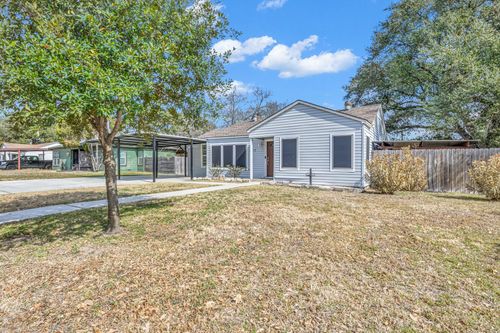 1517 Oakview St, Bryan, TX, 77802-1008 | Card Image