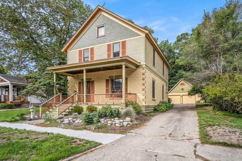 307 S 4th St, Grand Haven, MI, 49417-1406 | Card Image