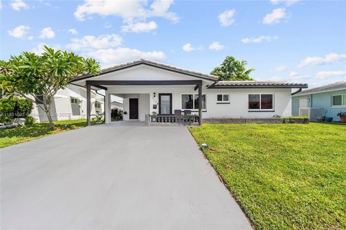 5716 Nw 86th Ave, Tamarac, FL, 33321-4430 | Card Image