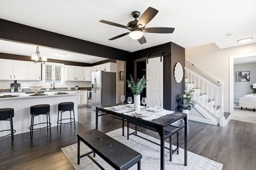 22 Country Club Dr, Monson, MA, 01057-9508 | Card Image