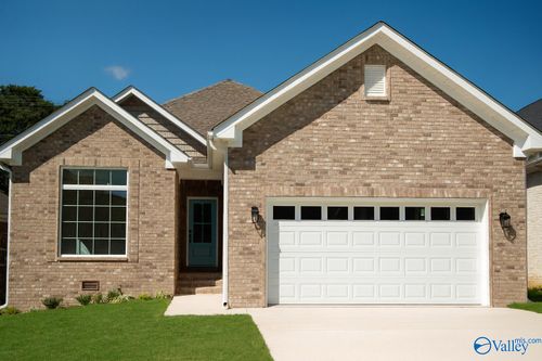 3207 Dale Hollow Dr Sw, Hartselle, AL, 35640-7258 | Card Image