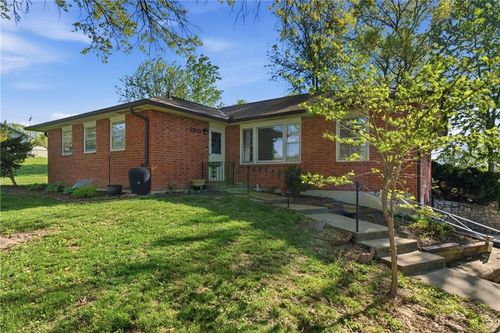 700 Hillcrest St, Farley, MO, 64028-7819 | Card Image