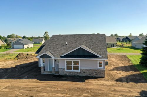 260 Spring St, OSCEOLA, WI, 54020-4366 | Card Image