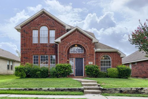 1626 Arbor Creek Dr, Garland, TX, 75040-8921 | Card Image