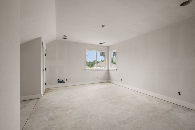 207 W 7 Th St, House other with 4 bedrooms, 3 bathrooms and null parking in Justin TX | Image 15