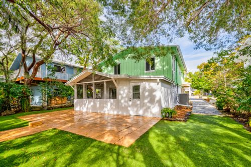 184 Pearl Ave, Tavernier, FL, 33070-2422 | Card Image