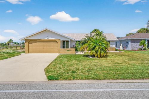 4001 Topsail Trl, New Port Richey, FL, 34652-4451 | Card Image