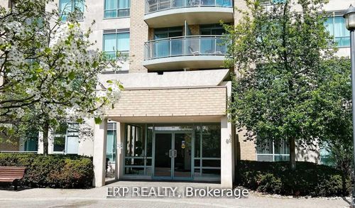 301-51 Baffin Crt, Richmond Hill, ON, L4B4P6 | Card Image