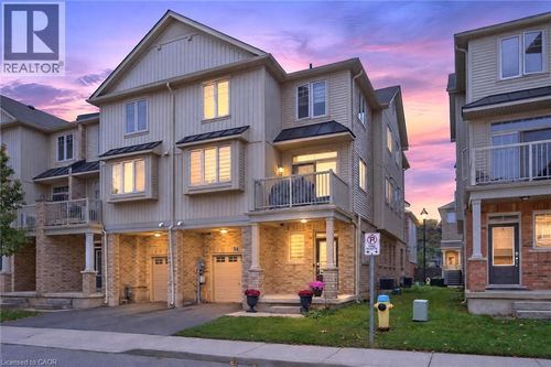 84-6 Chestnut Dr, Grimsby, ON, L3M0C4 | Card Image
