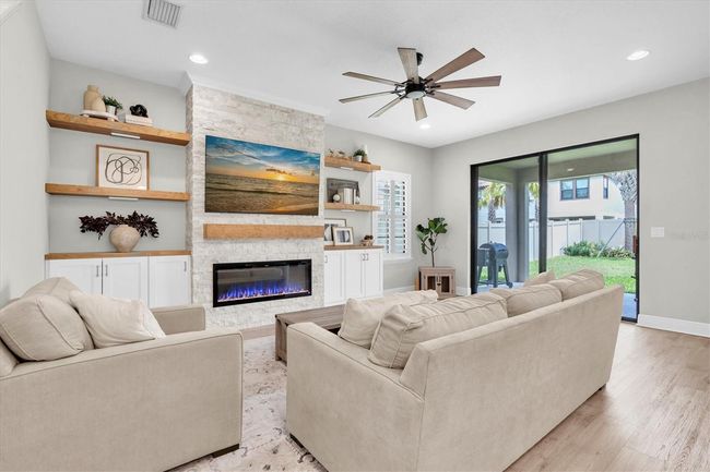 4056 Burdick Loop, House other with 6 bedrooms, 4 bathrooms and null parking in ODESSA FL | Image 9