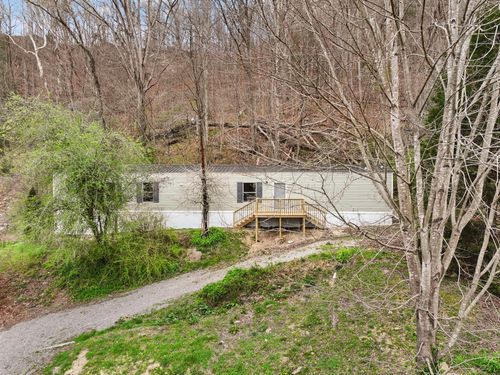 183 Pine Branch Rd, Harlan, KY, 40831 | Card Image