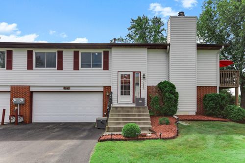 3945 Gershwin Ave N, Oakdale, MN, 55128-3010 | Card Image