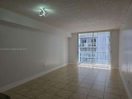 ph-9-5091 Nw 7th St, Miami, FL, 33126-3682 | Card Image