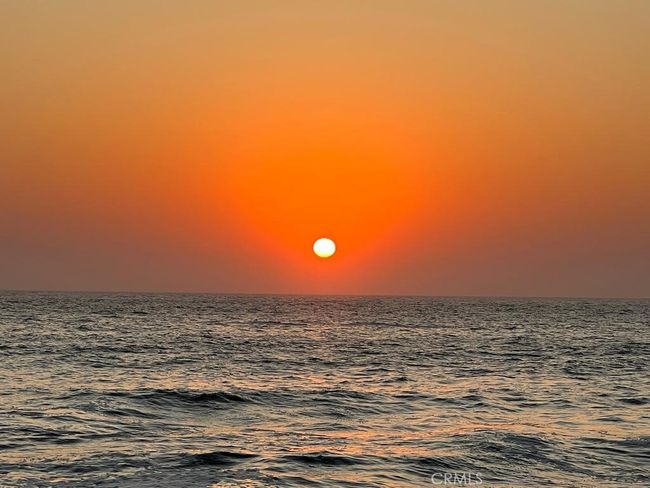 Enjoy spectacular sunsets from one of the most coveted locations along the coast. | Image 59