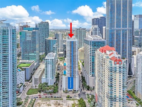 apt-3501-1200 Brickell Bay Dr, Miami, FL, 33131-3271 | Card Image