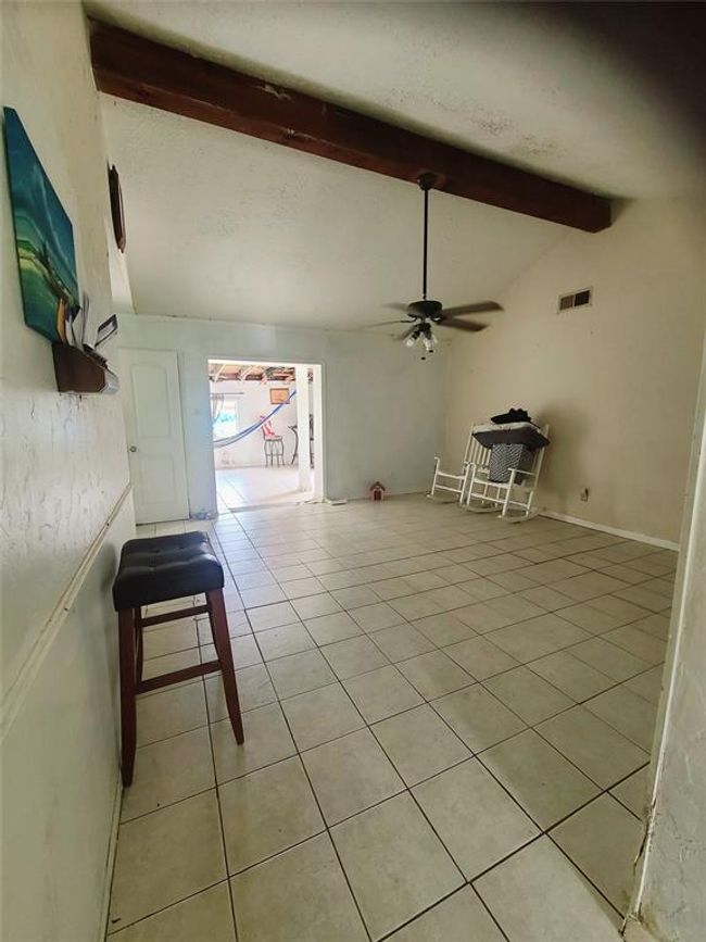 4826 Macridge Blvd, House other with 3 bedrooms, 2 bathrooms and 1 parking in Houston TX | Image 4