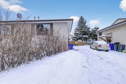 6119 53 St, Olds, AB, T4H1L2 | Card Image
