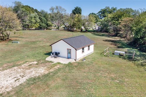 404 (1.25 acres) W Bean St, Lincoln, AR, 72744-9373 | Card Image