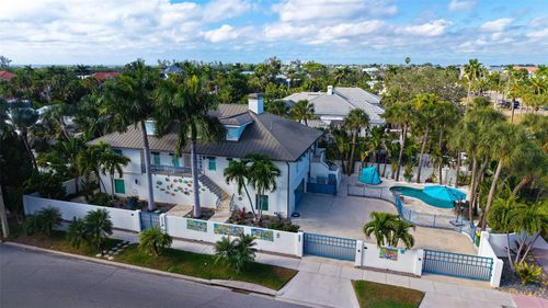 345 Madison Dr, SARASOTA, FL, 34236-1327 | Card Image