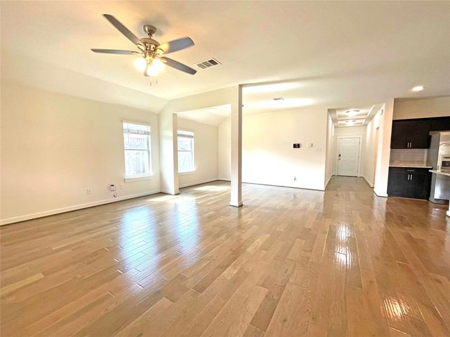 11920 Emerald Springs Ln, House other with 3 bedrooms, 2 bathrooms and 2 parking in Manor TX | Image 6