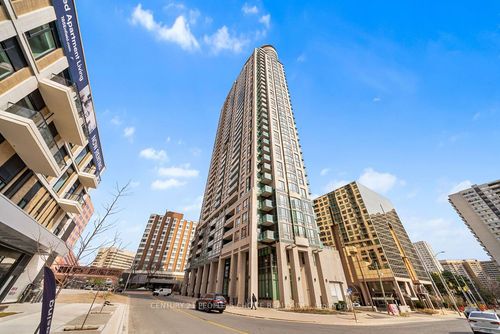 602-208 Enfield Pl, Mississauga, ON, L5B0G8 | Card Image