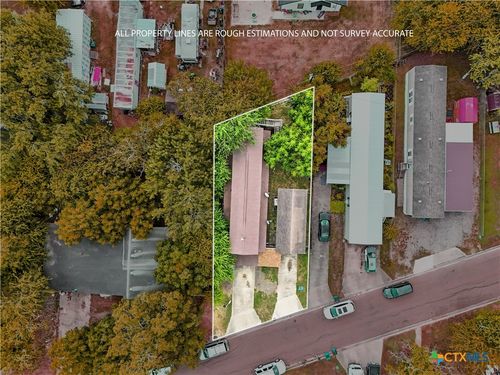 206 Cheeves Ave, Port Lavaca, TX, 77979-2204 | Card Image